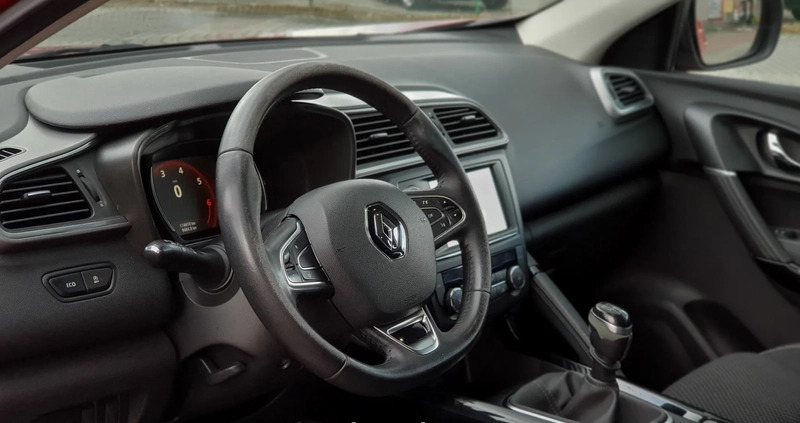 Renault Kadjar cena 53900 przebieg: 112000, rok produkcji 2015 z Raszków małe 667